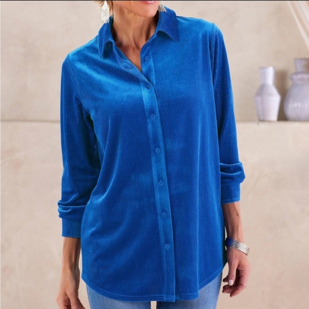 Soft Surroundings blue velvet boyfriend shirt Size Petite Small